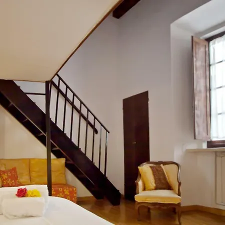 Frescobaldi Апартаменты *